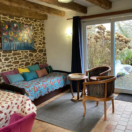 Bed and Breakfast Au Pont Ricoul Saint-Pierre-de-Plesguen Zewnętrze zdjęcie