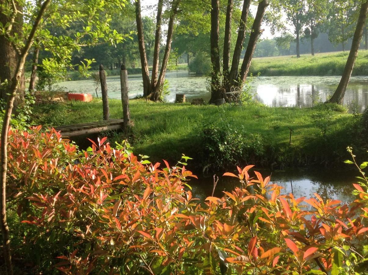 Bed and Breakfast Au Pont Ricoul Saint-Pierre-de-Plesguen Zewnętrze zdjęcie